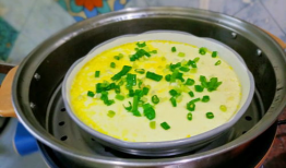 水蒸蛋的做法视频,口感滑嫩，营养满分！